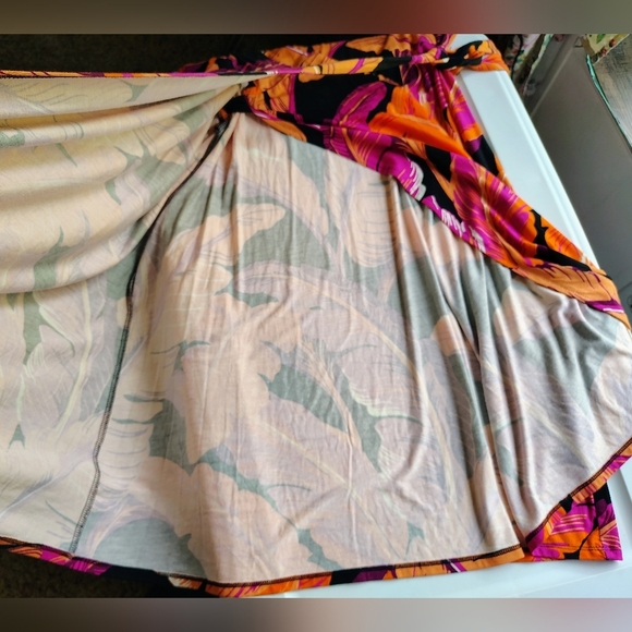 Old Navy Wrap Sundress Knee length Tropical Beach Orange Pink Vibrant sz L. - Picture 17 of 17